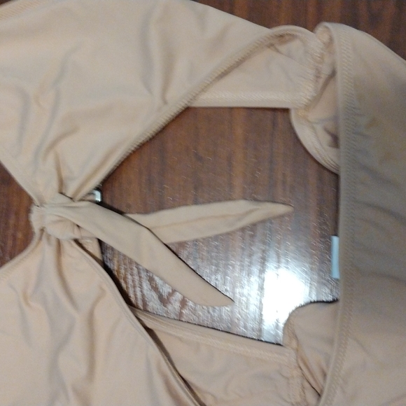 Slightly Nude Open Front Cheeky One-piece - Picture 2 of 4